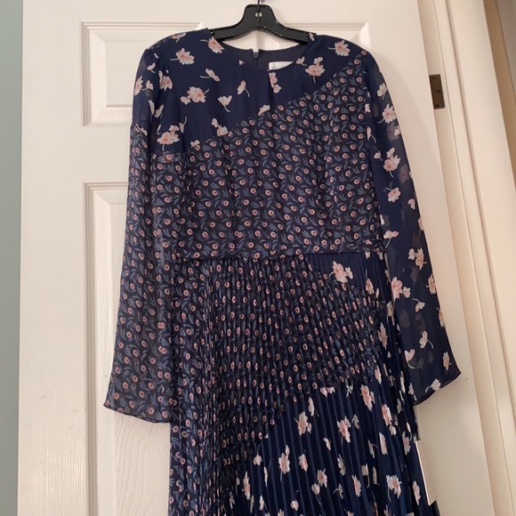 MIKAEL AGHAL Paneled floral-print chiffon and georgette gown - Picture 4 of 6